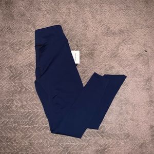 BRAND NEW Koral leggings